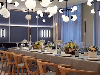 novotel hamburg central station opening march 2024