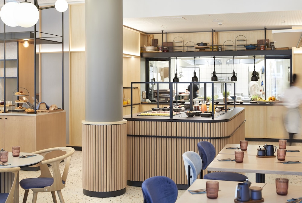 novotel hamburg central station opening march 2024