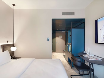 novotel hamburg central station opening march 2024