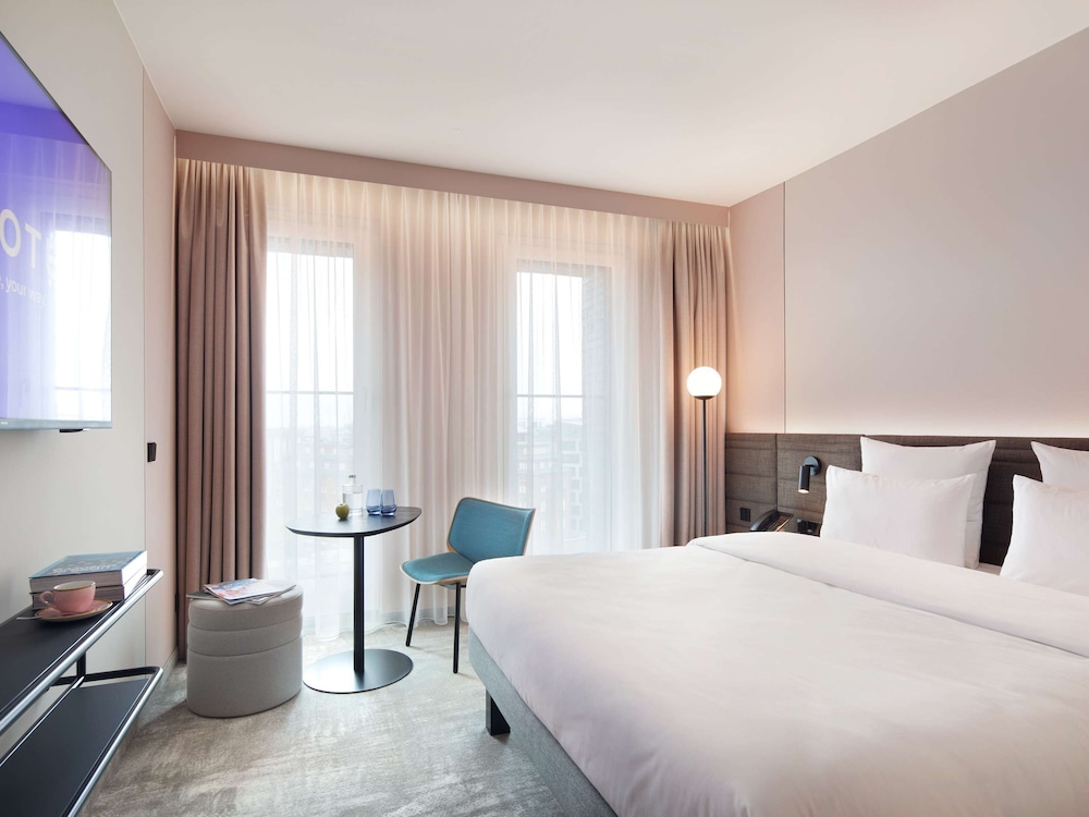 novotel hamburg central station opening march 2024
