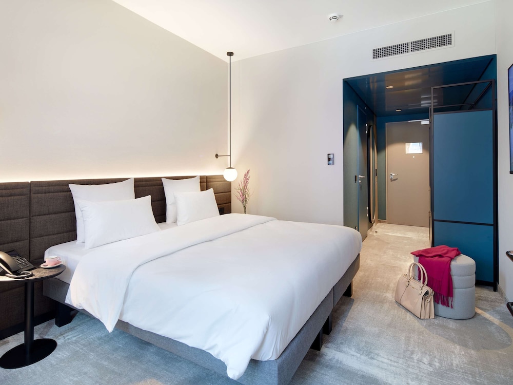 novotel hamburg central station opening march 2024