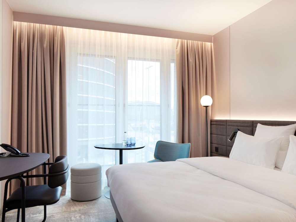 novotel hamburg central station opening march 2024