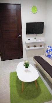 urban deca by gracey 2 br mandaue cebu