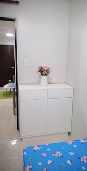 urban deca by gracey 2 br mandaue cebu