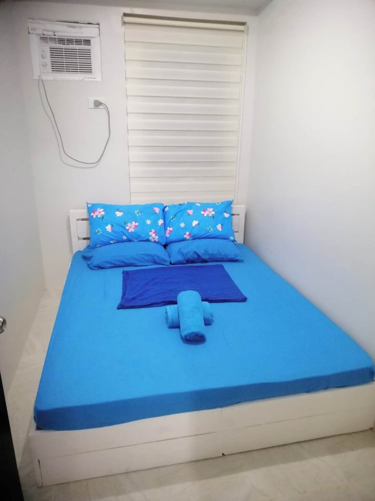 urban deca by gracey 2 br mandaue cebu