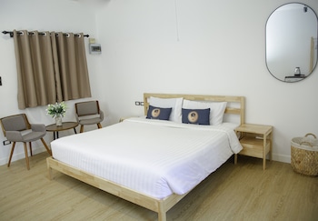 rq phuket patong beach by collection o