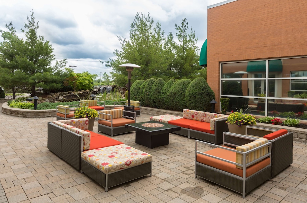 hilton garden inn buffalo airport