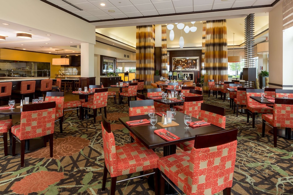 hilton garden inn buffalo airport