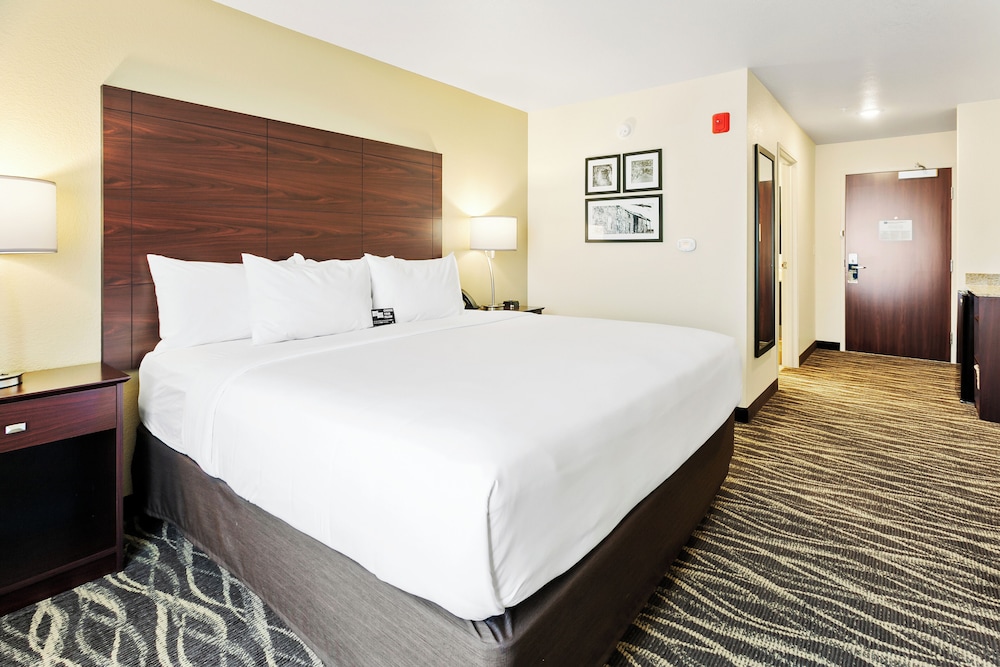 cobblestone hotel and suites wickenburg