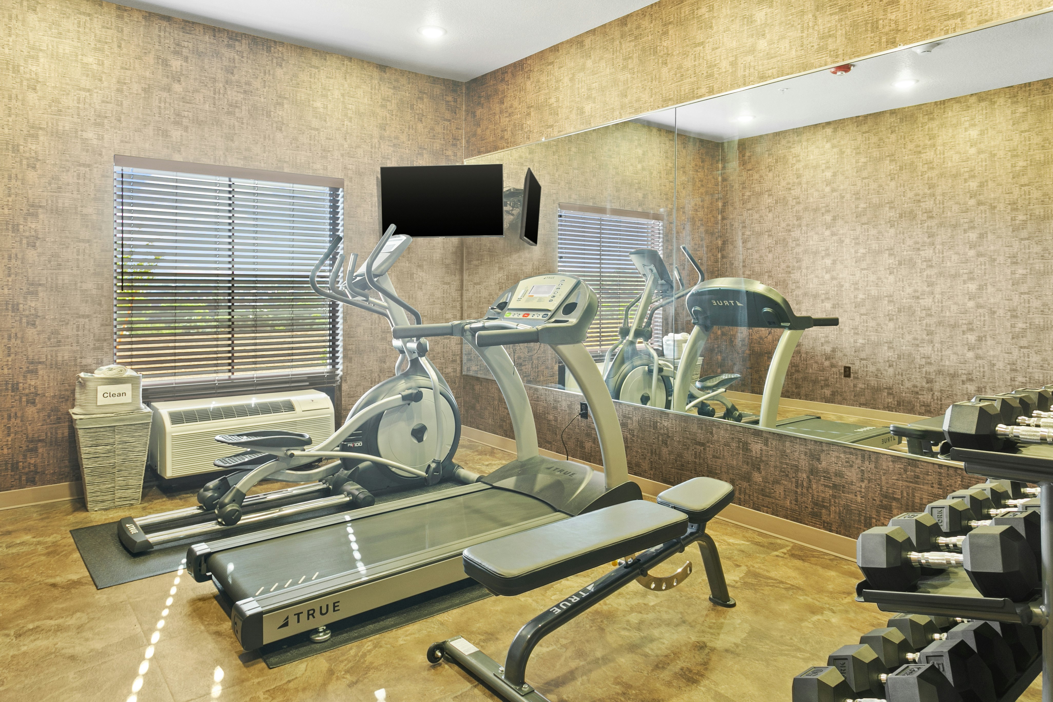 cobblestone hotel and suites wickenburg