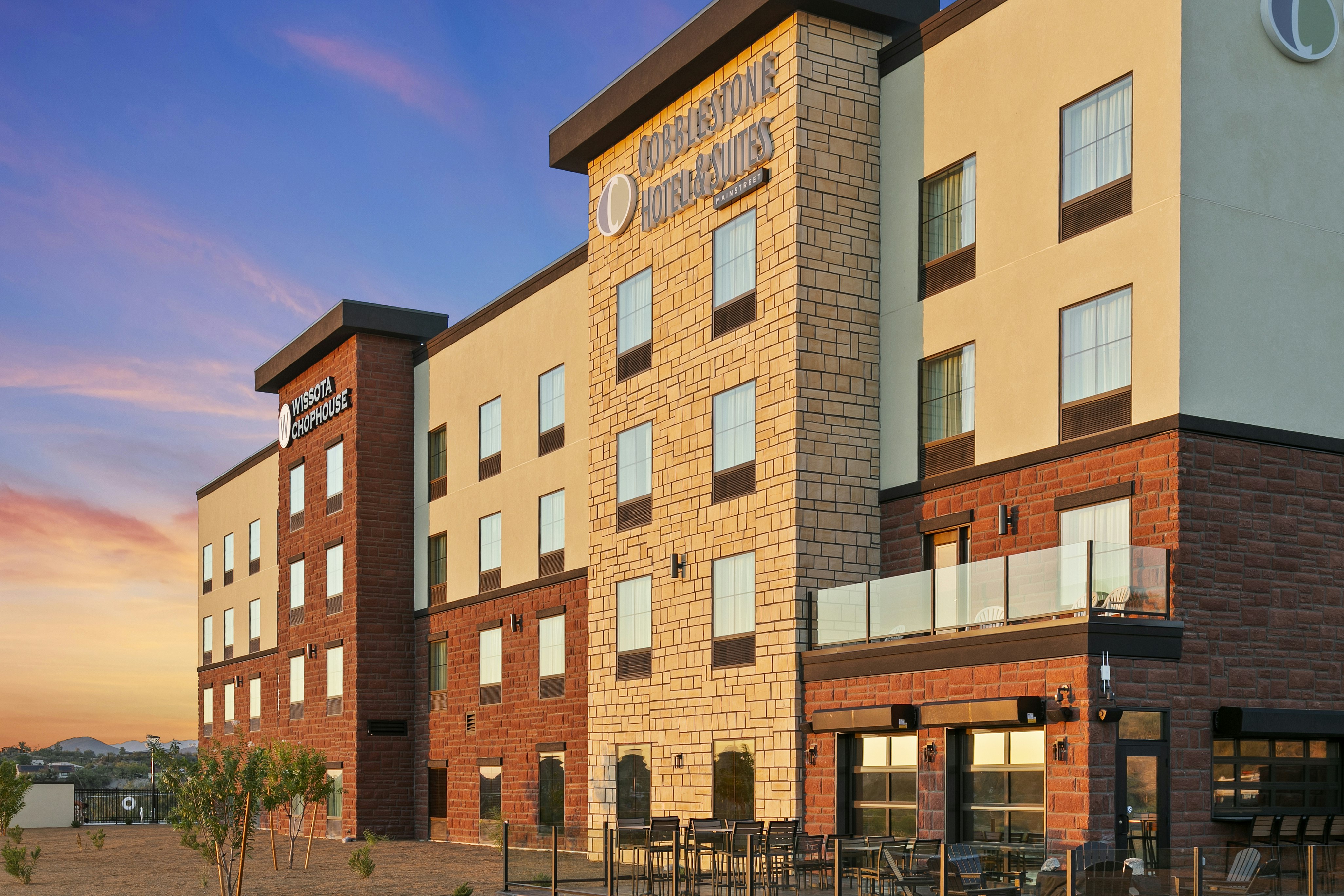 cobblestone hotel and suites wickenburg