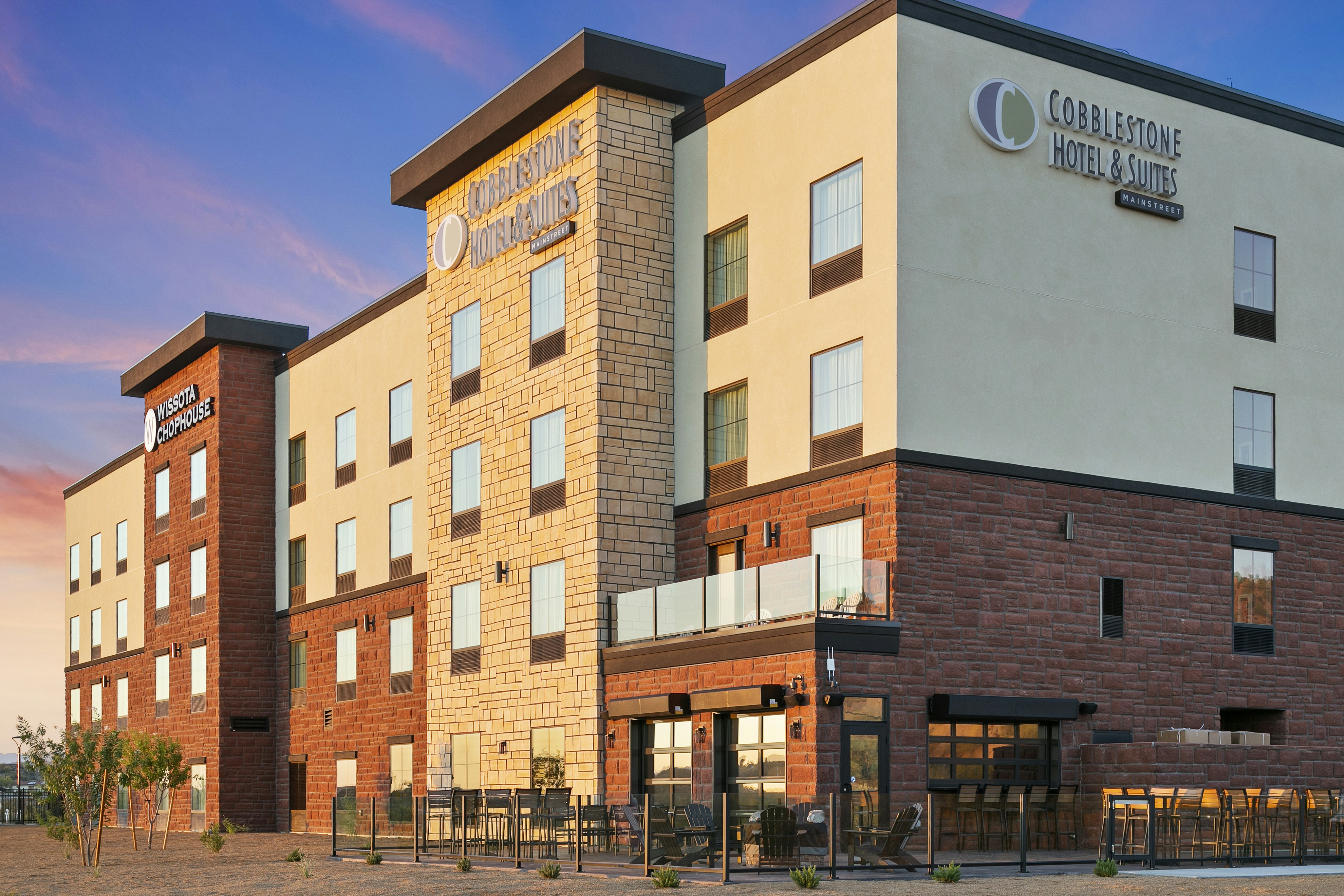 cobblestone hotel and suites wickenburg