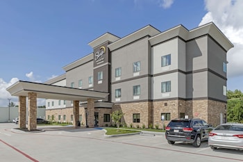 sleep inn and suites