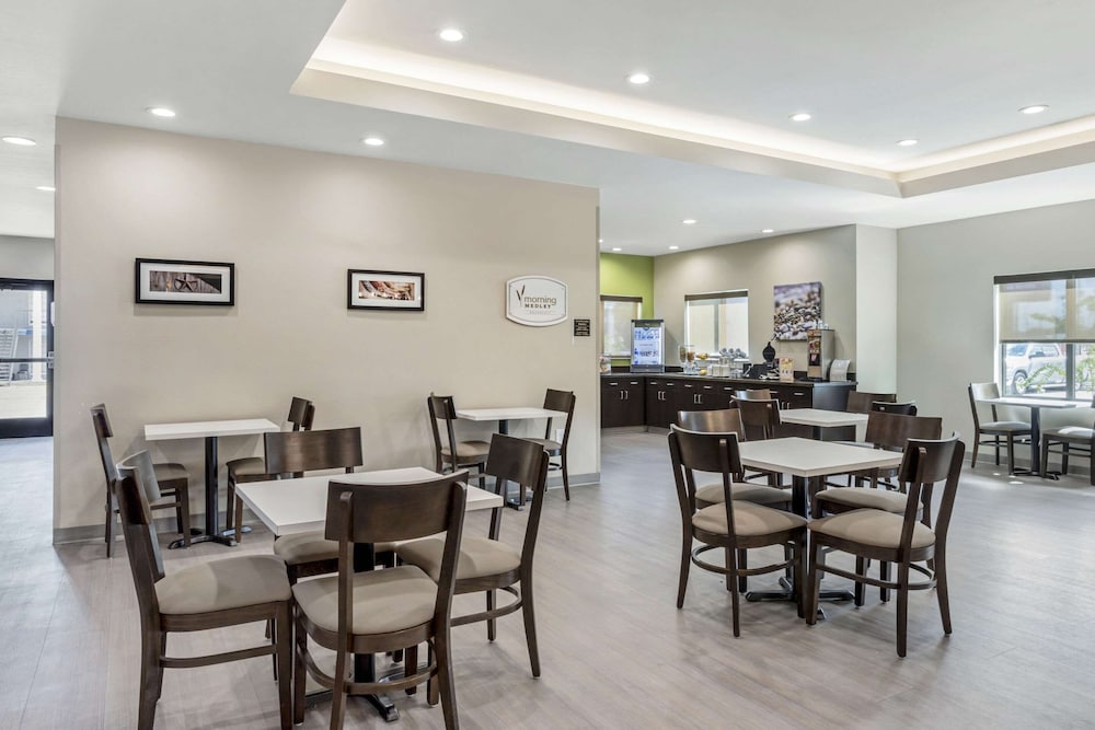 sleep inn and suites