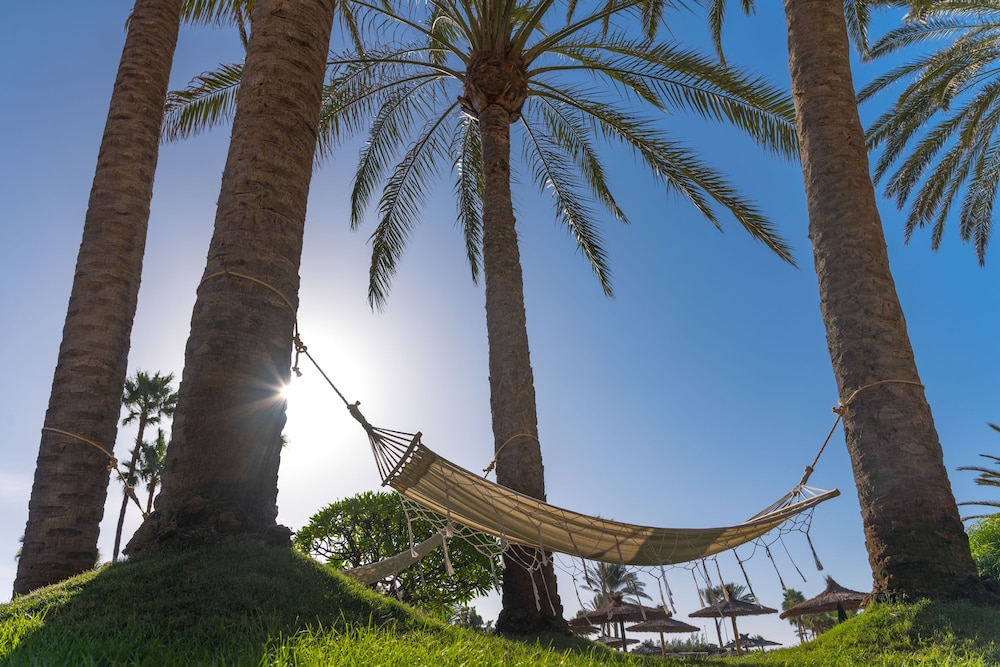 elba sara beach and golf resort