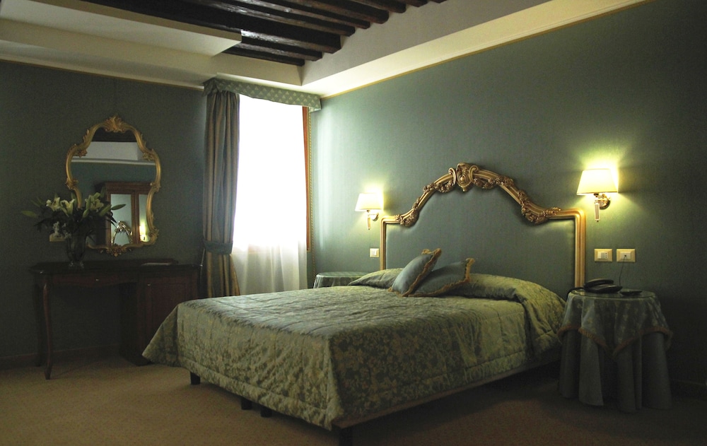 hotel corte contarina