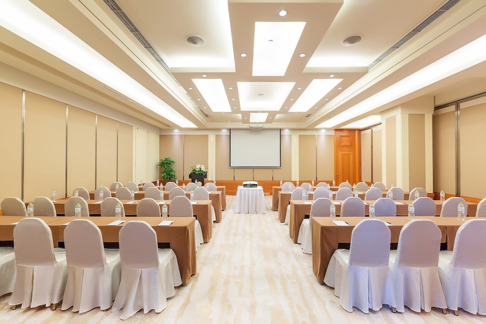 sheraton chengdu lido hotel