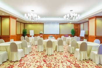 sheraton chengdu lido hotel