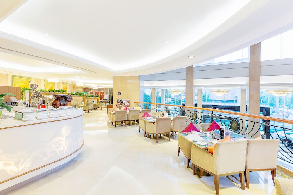 sheraton chengdu lido hotel