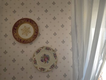 viale lazzaro papi