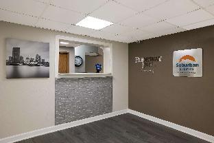 suburban studios milwaukee airport