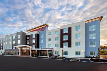 towneplace suites by marriott portland airport me