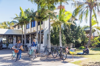 yha coolangatta gold coast