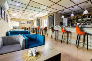 nelson mandela gardens