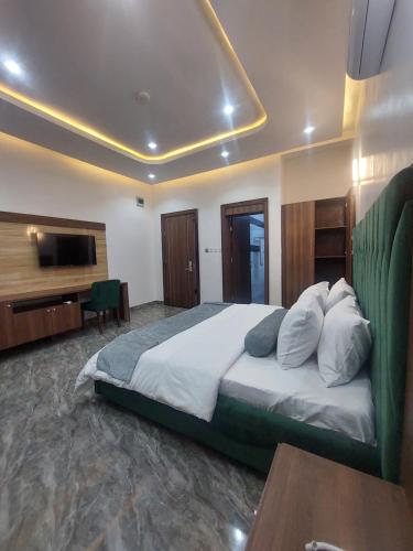 nelson mandela gardens