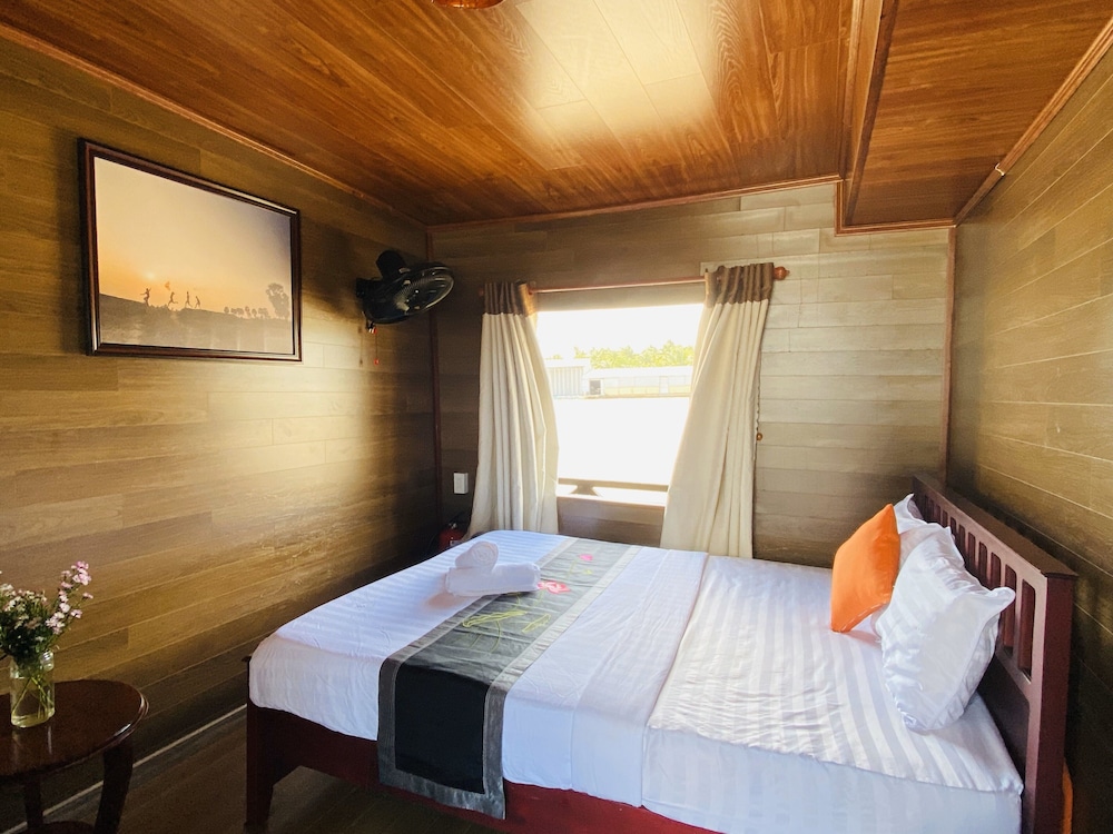 ben tre mekong cruise