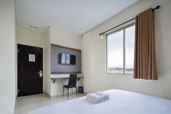 cove west inn