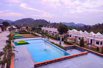 the sky imperial nakoda green valley