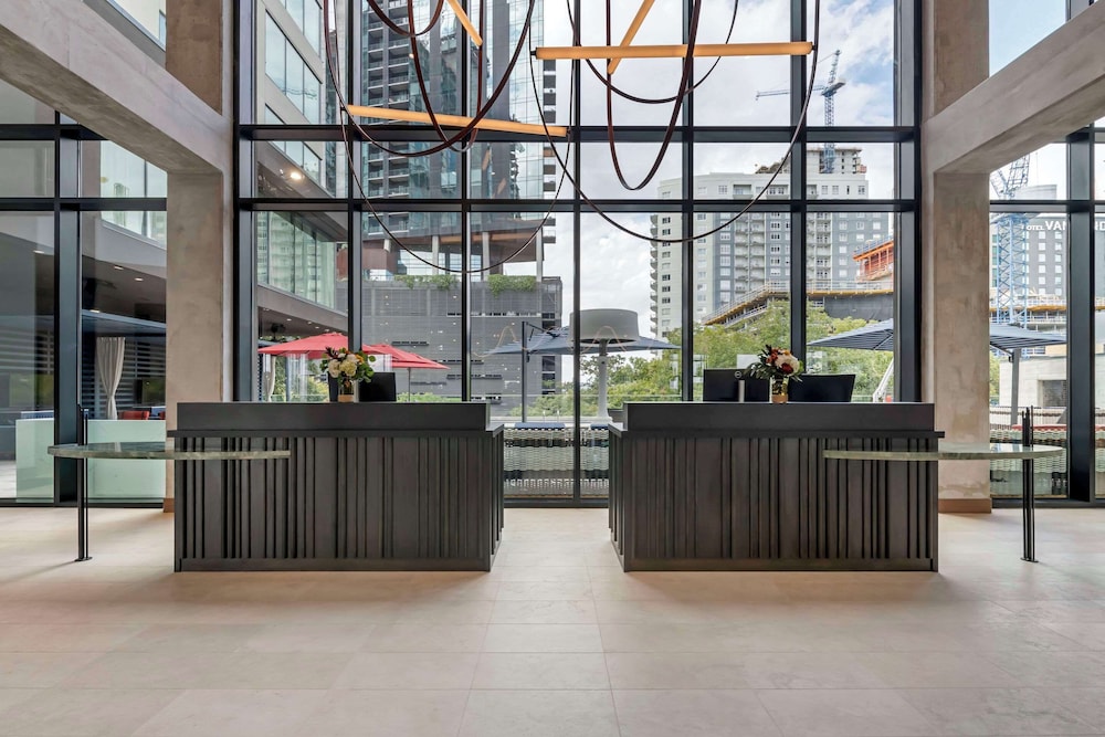 cambria hotel austin downtown