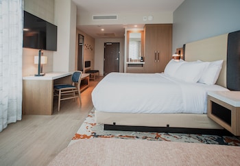 cambria hotel austin downtown