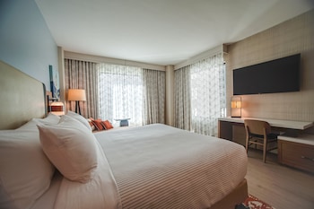 cambria hotel austin downtown