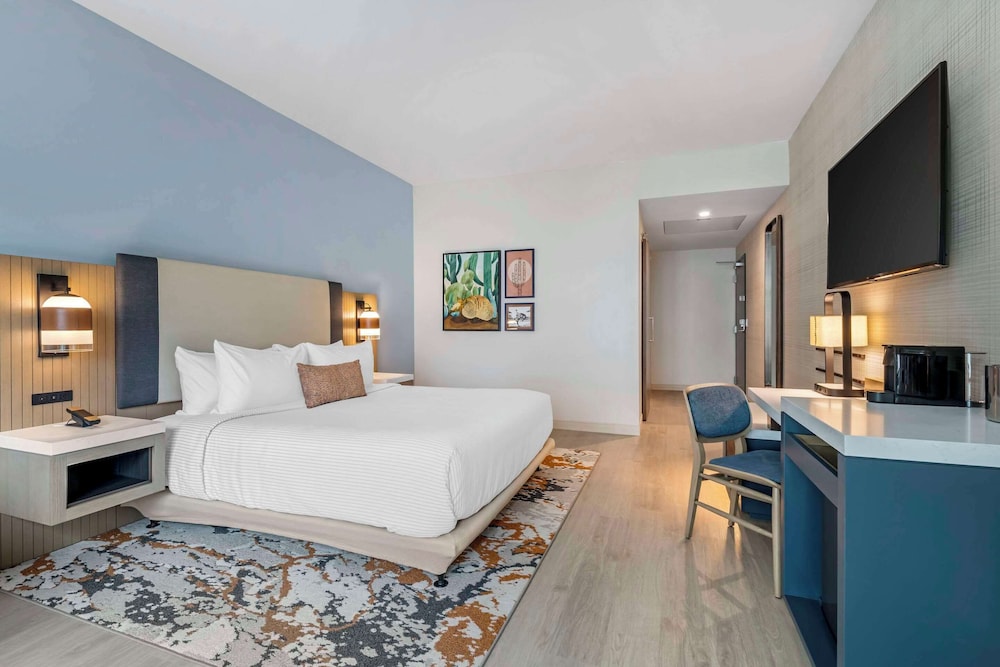 cambria hotel austin downtown