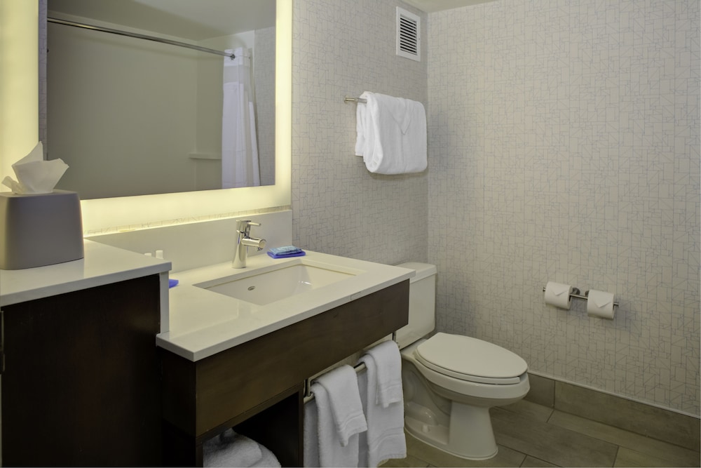 holiday inn express chester by ihg