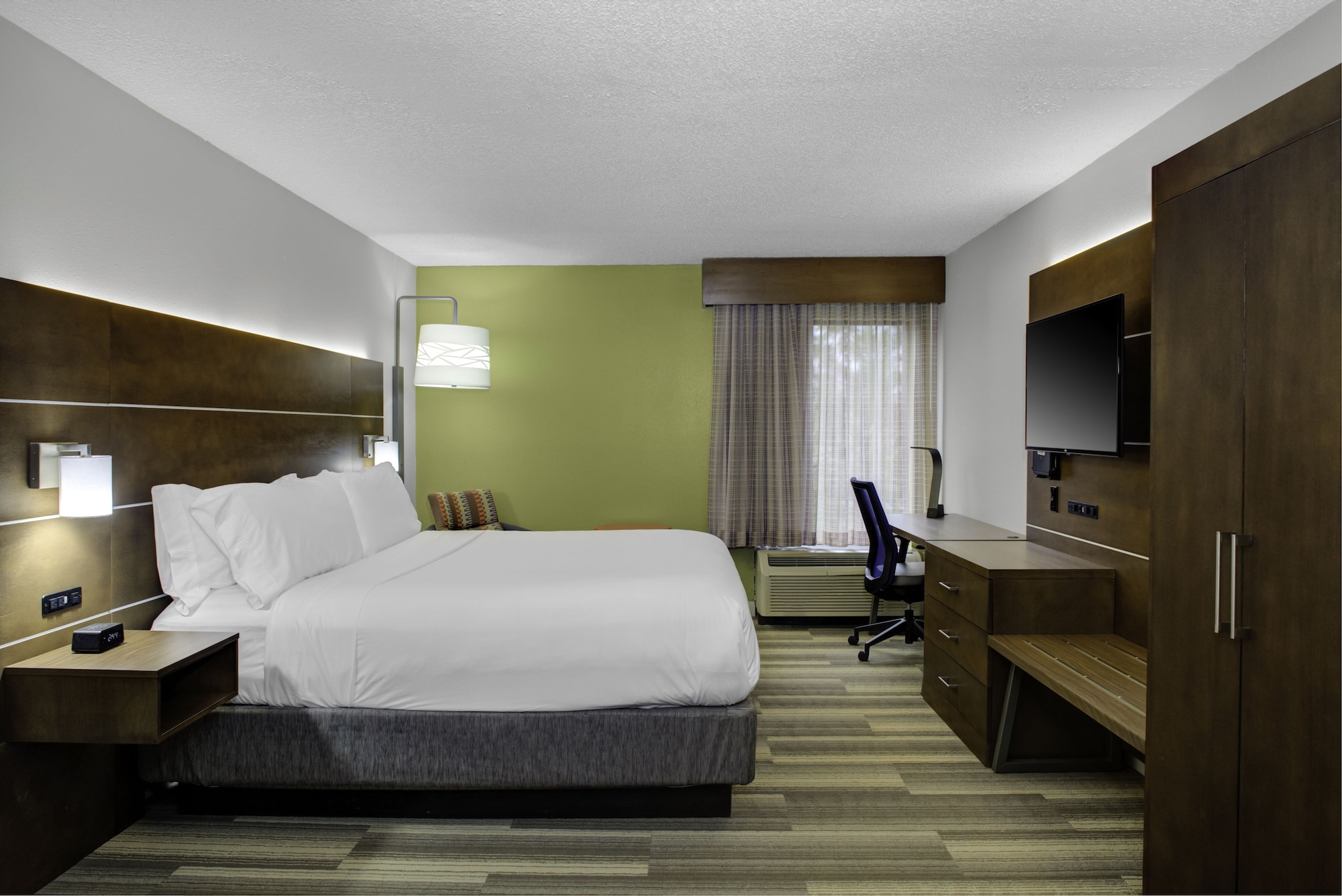 holiday inn express chester by ihg