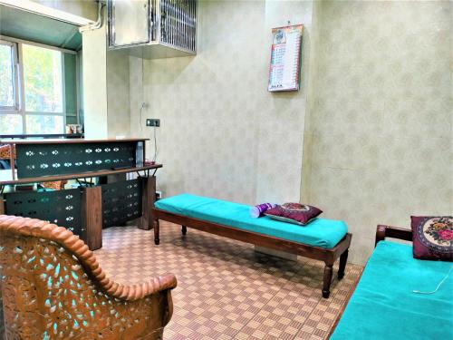 shamim residency near nizamuddin dargah