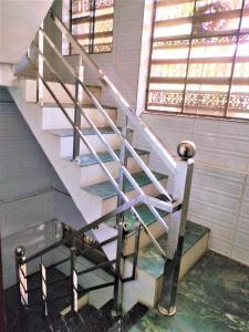 shamim residency near nizamuddin dargah