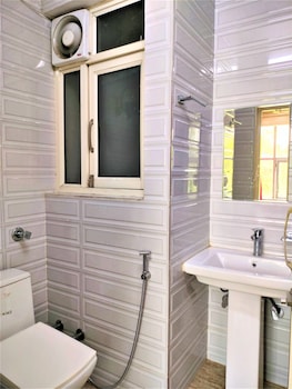 shamim residency near nizamuddin dargah