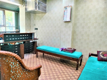 shamim residency near nizamuddin dargah