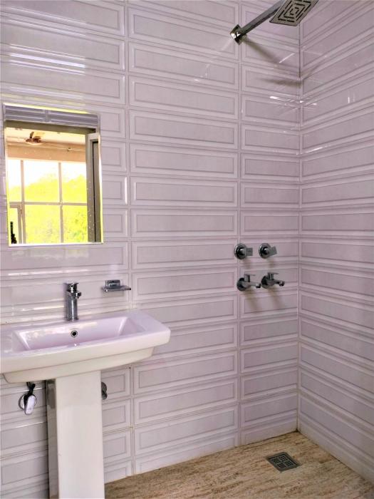 shamim residency near nizamuddin dargah