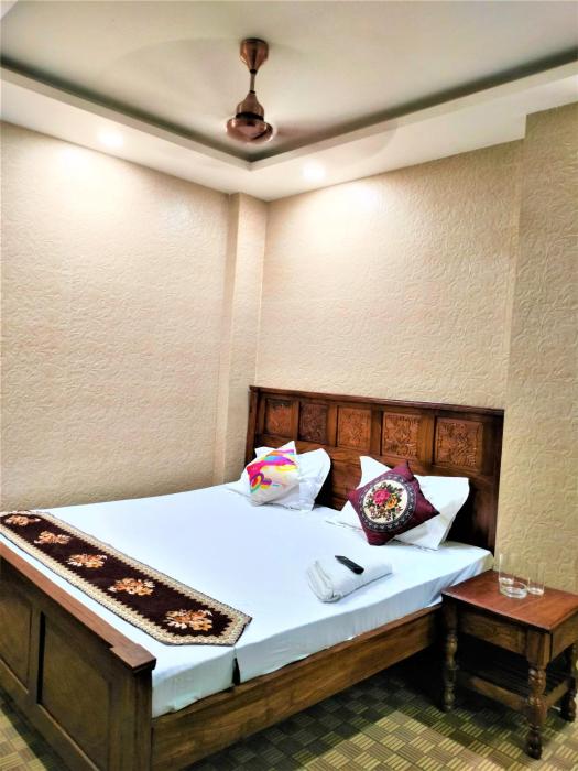 shamim residency near nizamuddin dargah