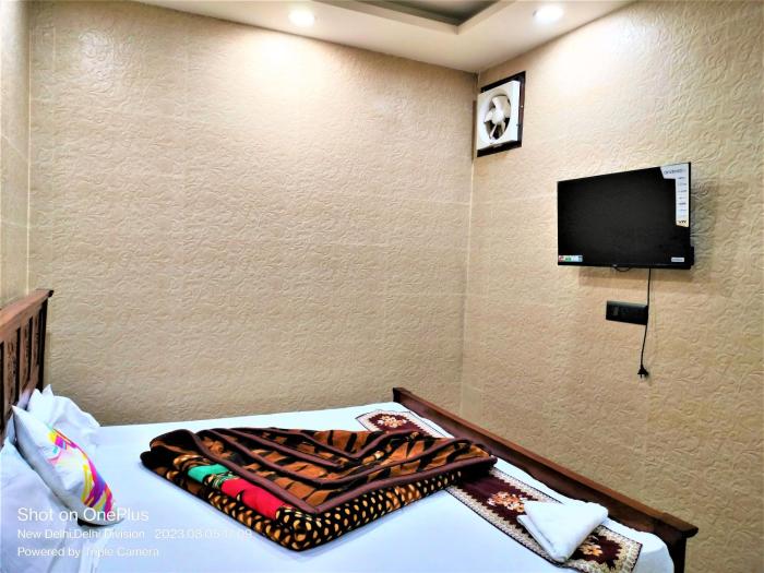 shamim residency near nizamuddin dargah