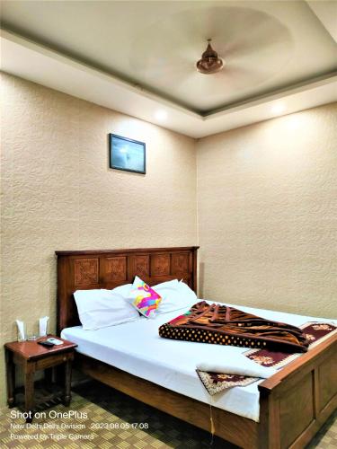 shamim residency near nizamuddin dargah