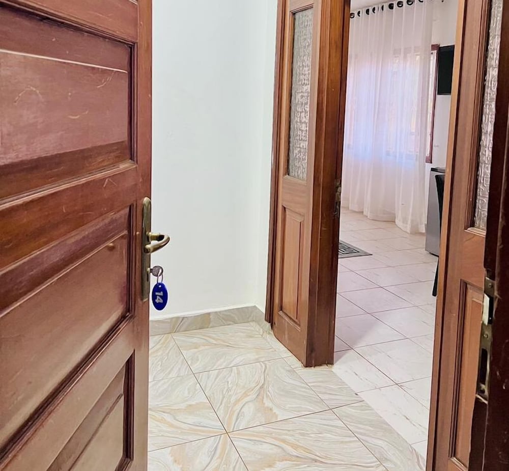 infinity hotel kampala