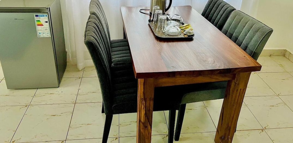 infinity hotel kampala