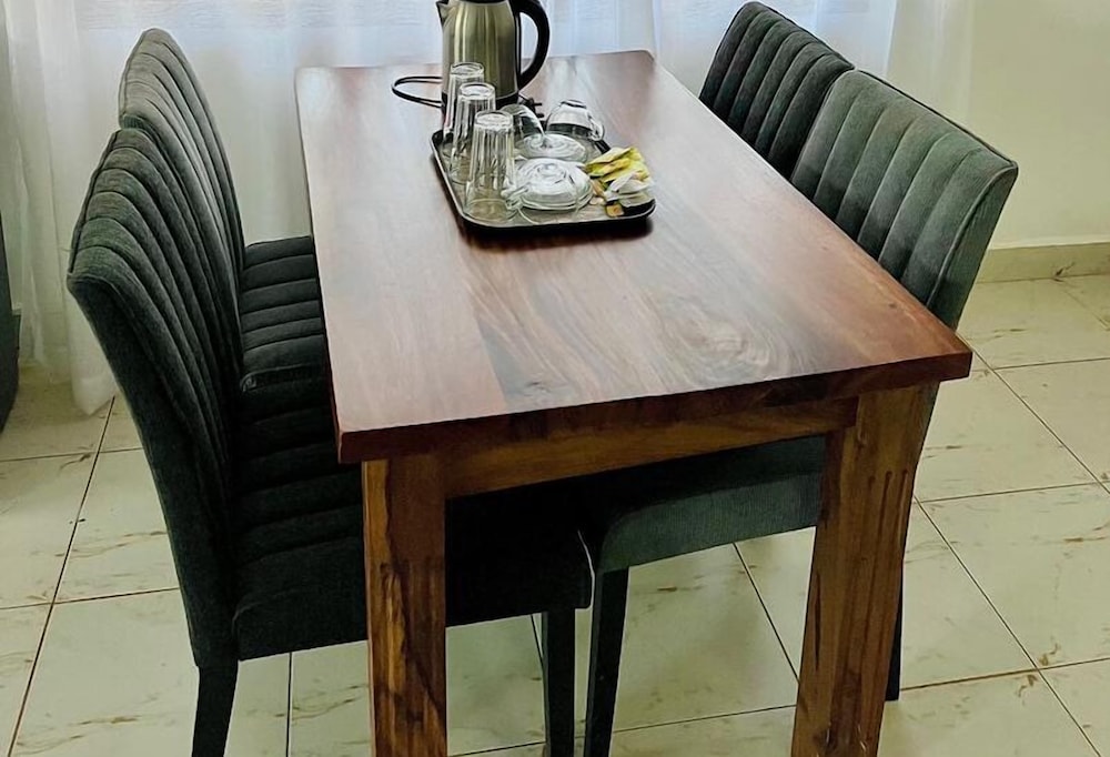 infinity hotel kampala