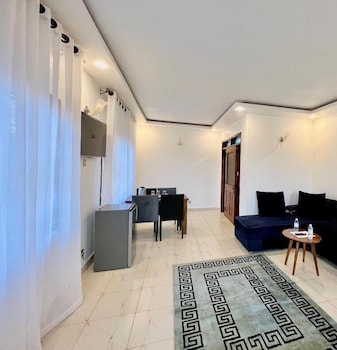 infinity hotel kampala